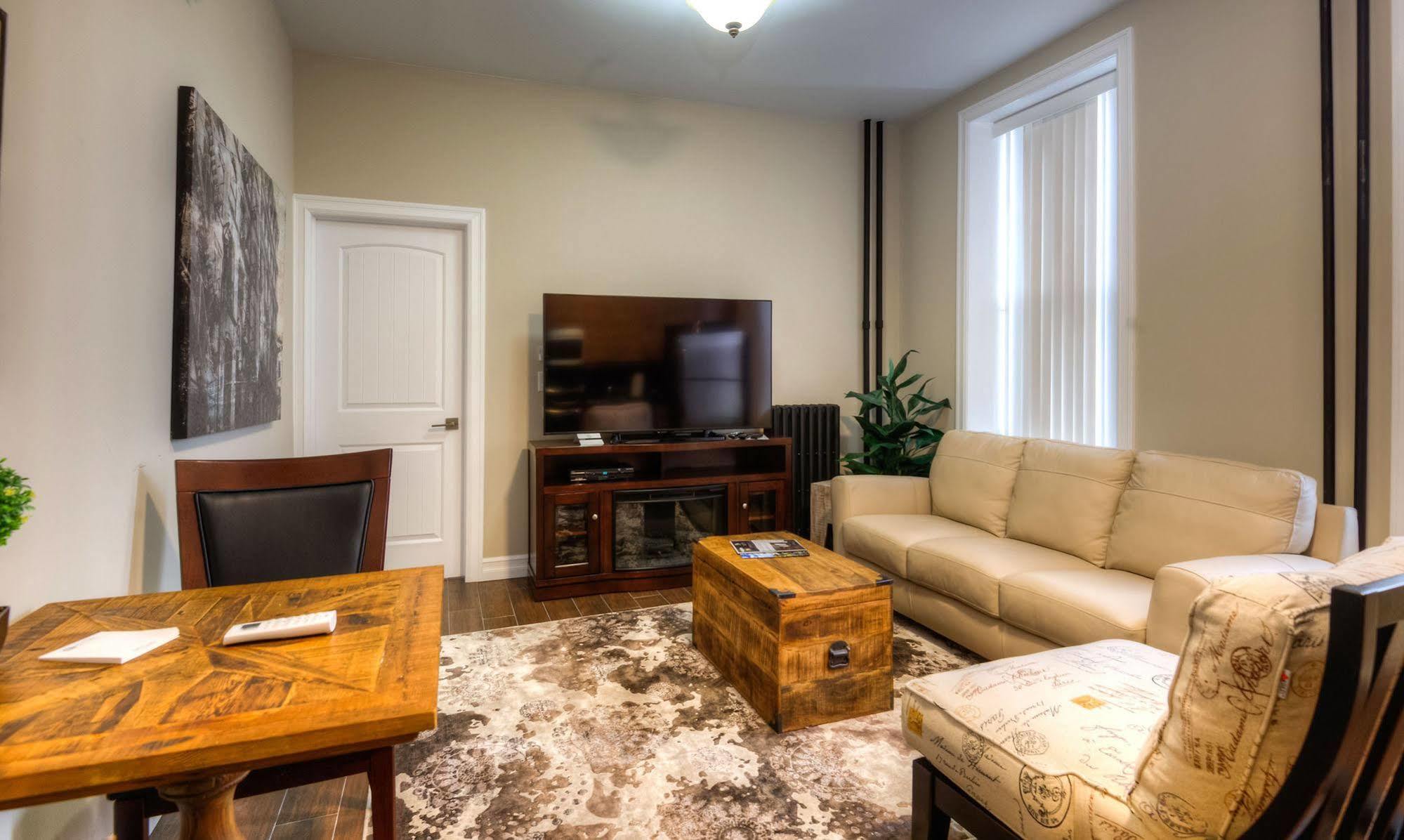 Western Hotel & Executive Suites Гуэлф Экстерьер фото